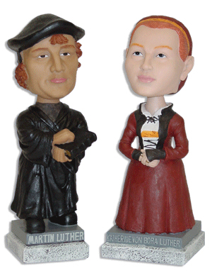 martin and katie luther bobblehead dolls
