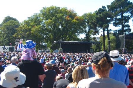 Hagley Park Christchurch (Crowd)