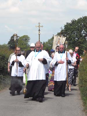 Ladyewell Fernyhalgh (Procession)