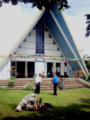 Paton Memorial Port Vila (Exterior)