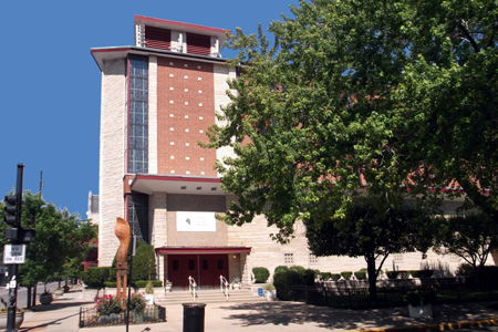 Saint Luke, Chicago (Exterior)