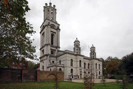 St George-in-the-East, London (Exterior)