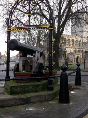 St Swithun, Retford (Cannon)