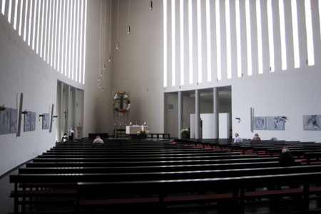 St Christophorus, Frankfurt (Interior)