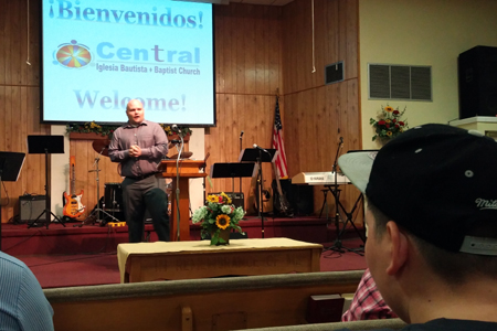 Iglesia Bautista Central, Phoenix, AZ (Preacher)