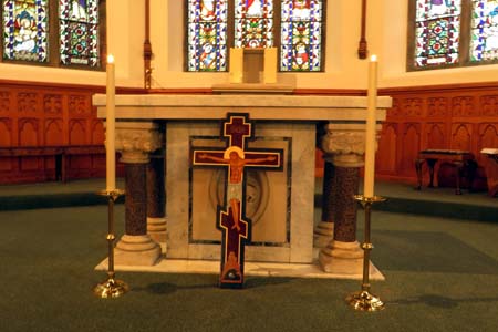 Our Lady & St Cuthbert, Berwyck (Altar)