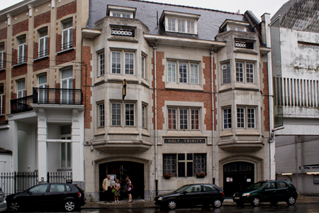 Holy Trinity Pro-Cathedral, Brussels (Exterior)