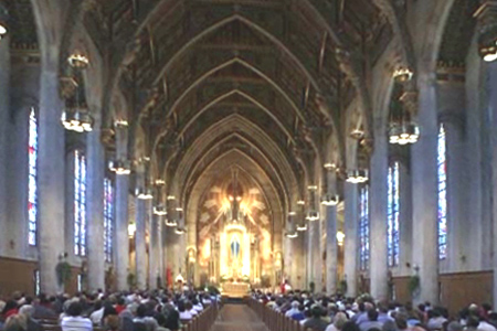 Queen of All Saints, Chicago (Interior)