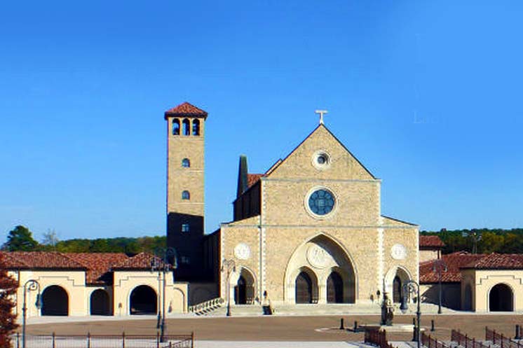 Shrine of the Blessed Sacrament, Hanceville, AL (Exterior)