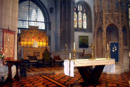 St Nicholas, Arundel (Interior)