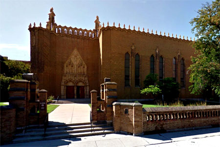 St Thomas the Apostle, Chicago (Exterior)