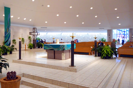 St Hugo, Bloomfield, MI (Interior)