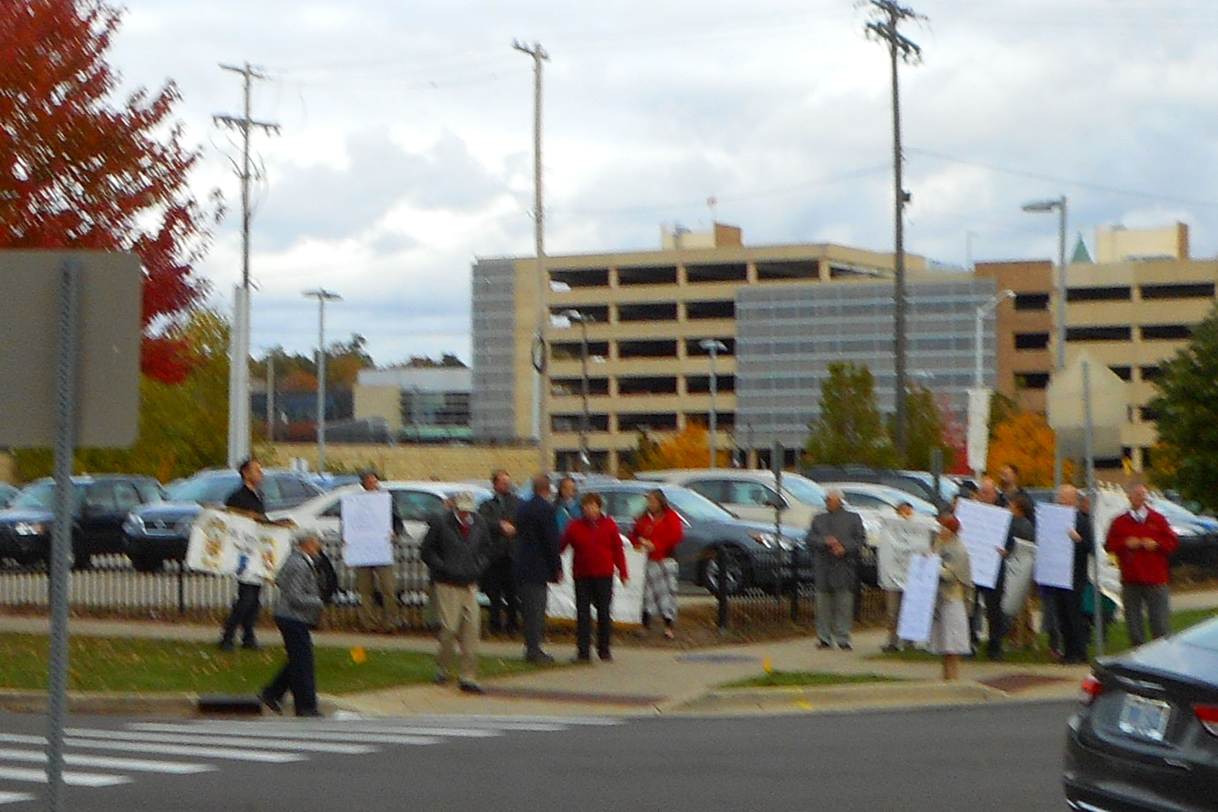 St Andrew's Cathedral, Grand Rapids, MI (Protestors)