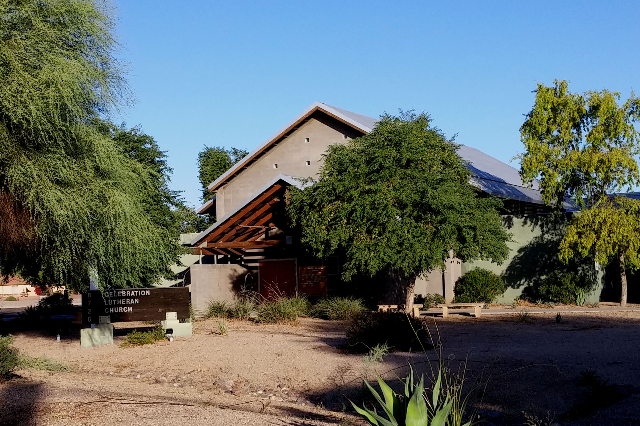 Celebration Lutheran, Peoria, AZ (Exterior)