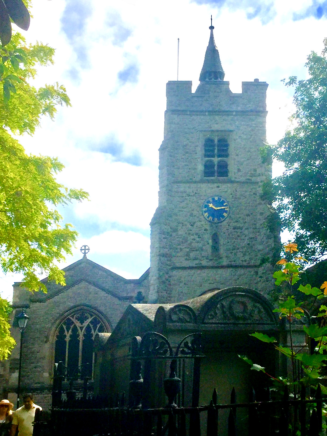 St Nicholas, Chiswick