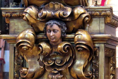 Santo Agostio, Compostela (Pulpit)