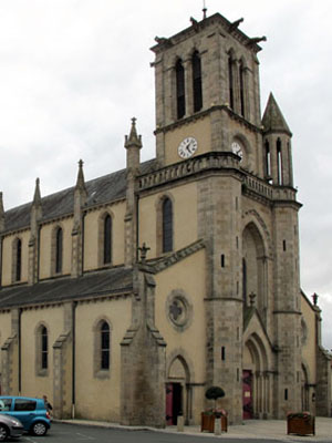 St John the Baptist, Montaigu (Exterior)